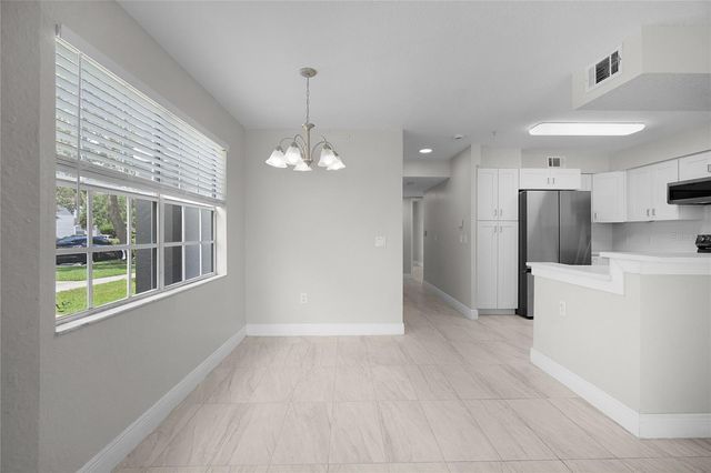 13929 FAIRWAY ISLAND DRIVE 818, Orlando, FL 32837