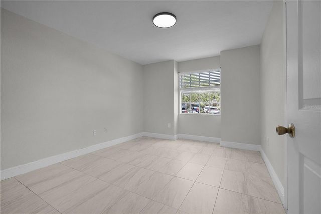 13929 FAIRWAY ISLAND DRIVE 818, Orlando, FL 32837