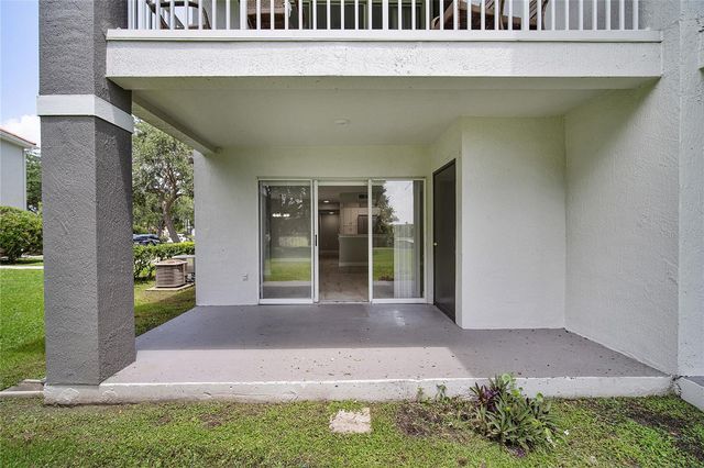 13929 FAIRWAY ISLAND DRIVE 818, Orlando, FL 32837