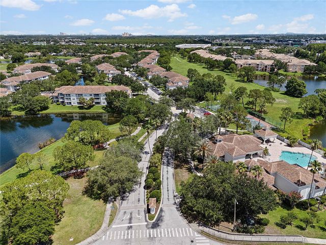 13929 FAIRWAY ISLAND DRIVE 818, Orlando, FL 32837
