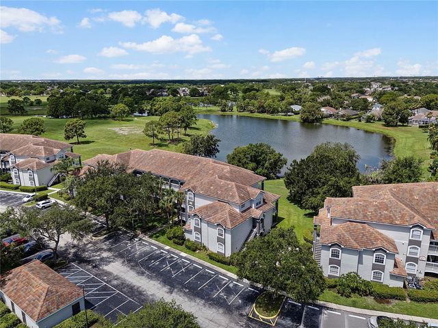 13929 FAIRWAY ISLAND DRIVE 818, Orlando, FL 32837