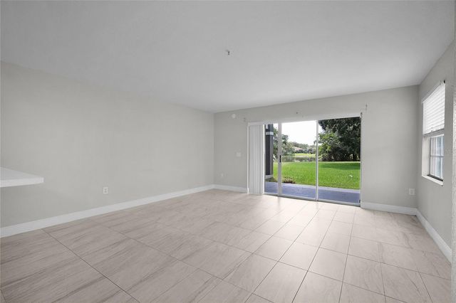 13929 FAIRWAY ISLAND DRIVE 818, Orlando, FL 32837