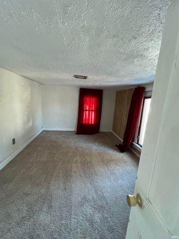 410 E Chicago Street, Columbia City, IN 46725