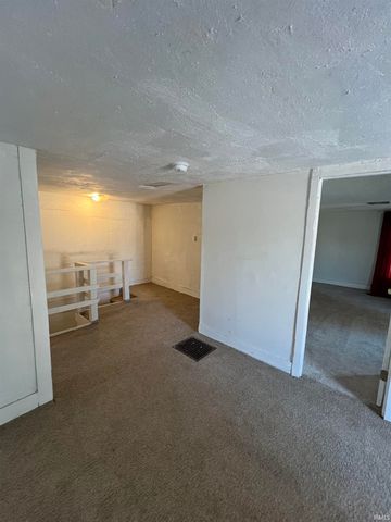 410 E Chicago Street, Columbia City, IN 46725