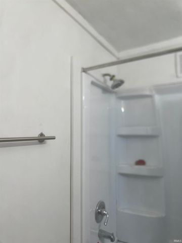 410 E Chicago Street, Columbia City, IN 46725