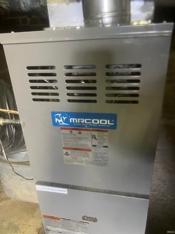 410 E Chicago Street, Columbia City, IN 46725