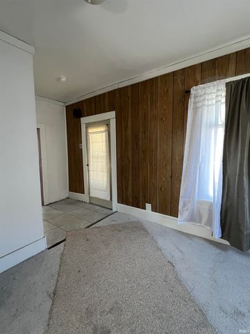 410 E Chicago Street, Columbia City, IN 46725