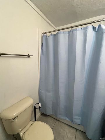 410 E Chicago Street, Columbia City, IN 46725