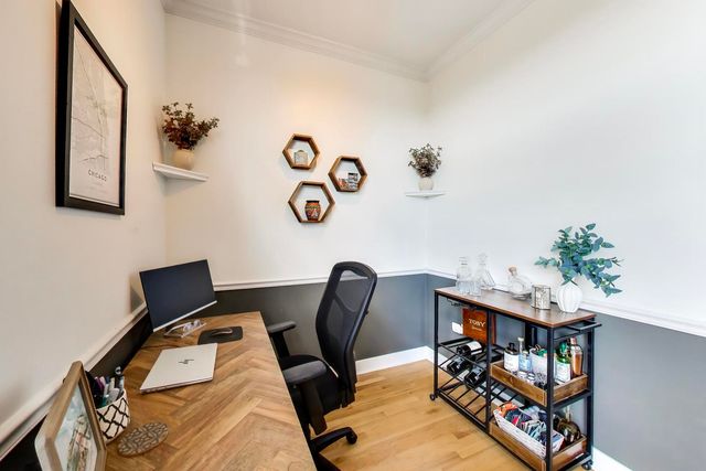 2342 W Bloomingdale Avenue 401, Chicago, IL 60647