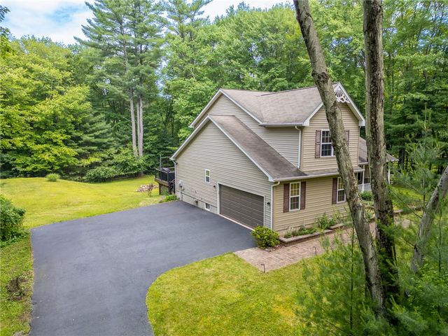 810 Forest Street, Franklin Twp, PA 18235