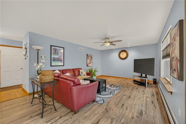 810 Forest Street, Franklin Twp, PA 18235