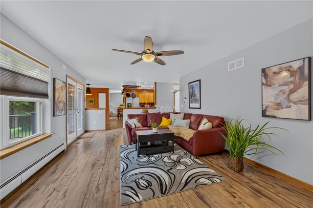 810 Forest Street, Franklin Twp, PA 18235