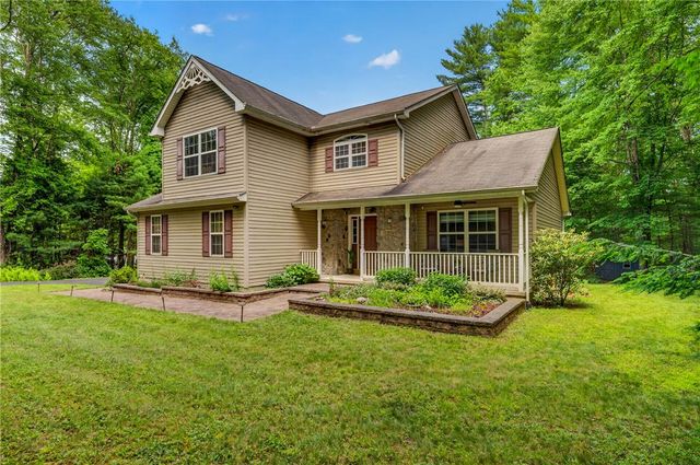 810 Forest Street, Franklin Twp, PA 18235