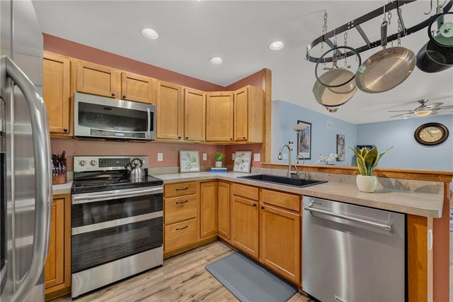 810 Forest Street, Franklin Twp, PA 18235