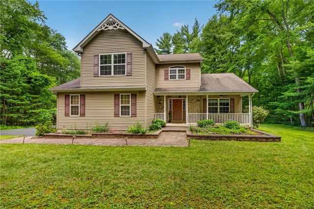 810 Forest Street, Franklin Twp, PA 18235