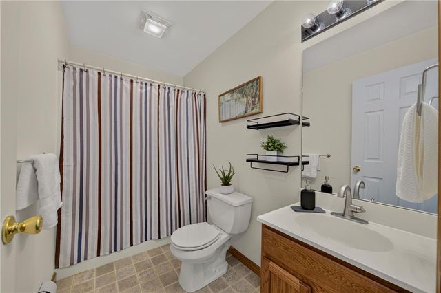 810 Forest Street, Franklin Twp, PA 18235
