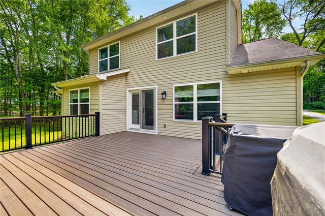 810 Forest Street, Franklin Twp, PA 18235