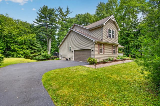 810 Forest Street, Franklin Twp, PA 18235