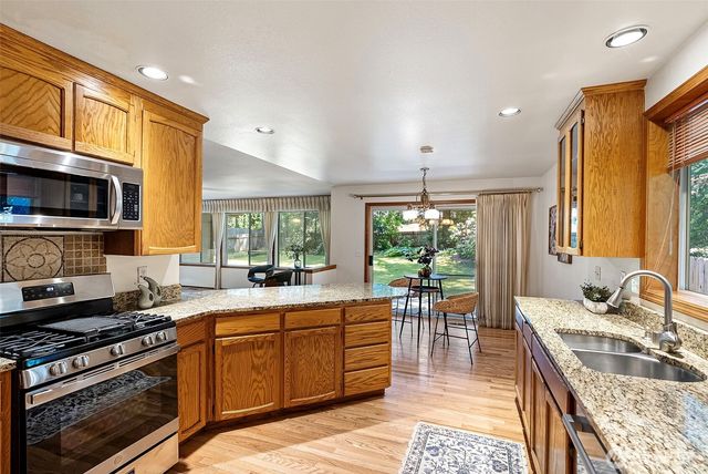 5857 McCormick Woods Drive SW, Port Orchard, WA 98367