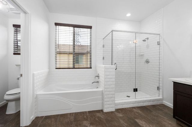 6108 W Dupont Drive, Fresno, CA 93722