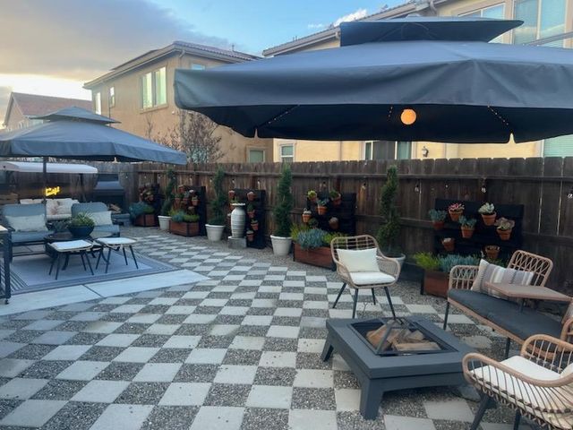 6108 W Dupont Drive, Fresno, CA 93722