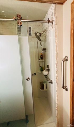 841 W Oyster Drive, Port Isabel, TX 78578