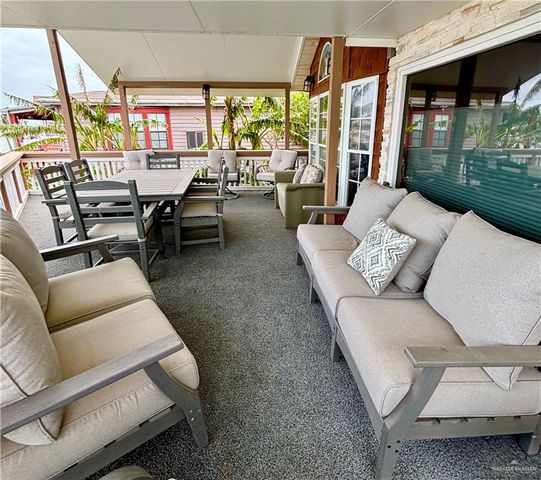 841 W Oyster Drive, Port Isabel, TX 78578