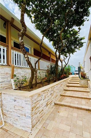 841 W Oyster Drive, Port Isabel, TX 78578