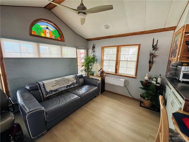 841 W Oyster Drive, Port Isabel, TX 78578