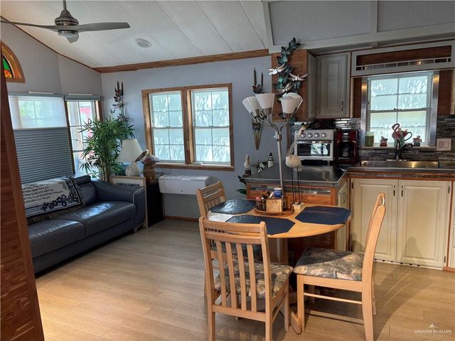 841 W Oyster Drive, Port Isabel, TX 78578