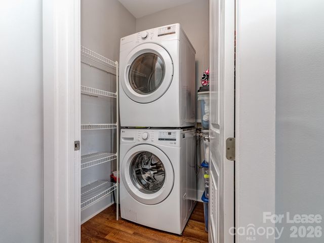 1101 W 1st Street 211, Charlotte, NC 28202