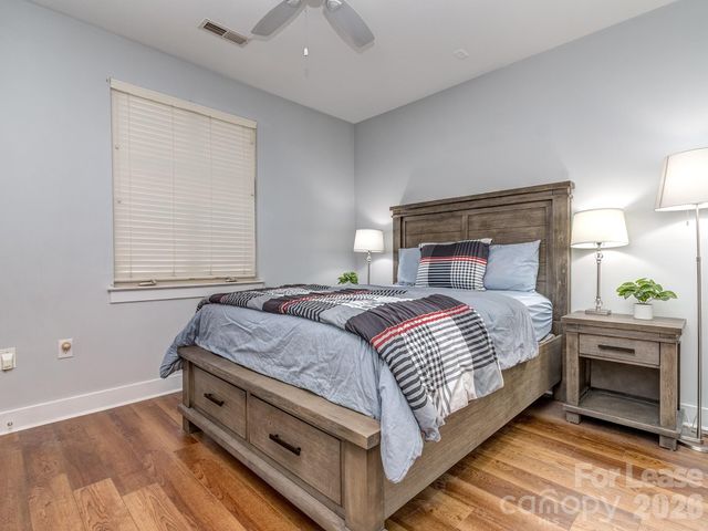 1101 W 1st Street 211, Charlotte, NC 28202