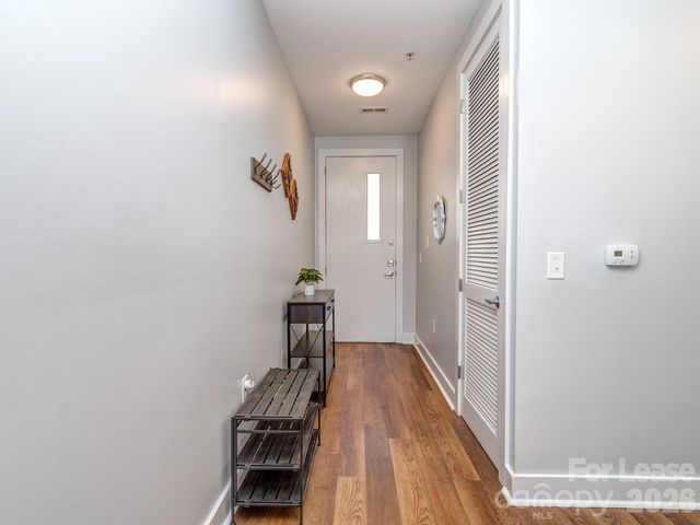 1101 W 1st Street 211, Charlotte, NC 28202