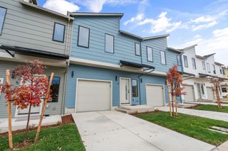 2028 Sunset Drive 4, Medford, OR 97501