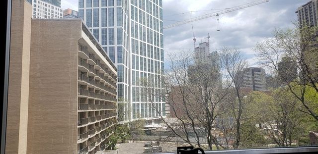 6 Whittier Place 5H, Boston, MA 02114