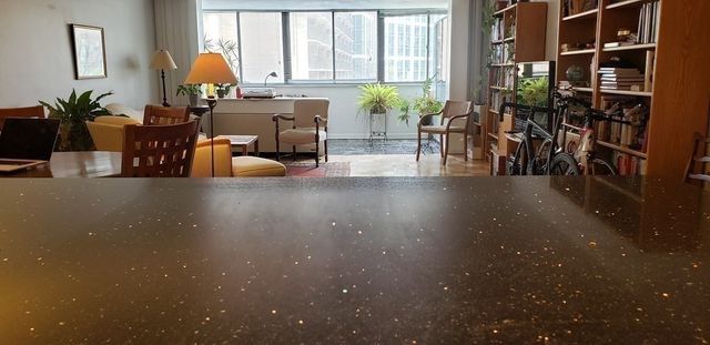 6 Whittier Place 5H, Boston, MA 02114