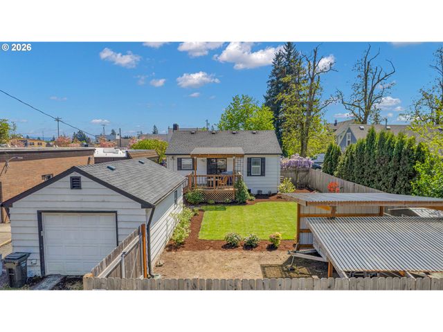336 Nw 3RD Ave, Canby, OR 97013