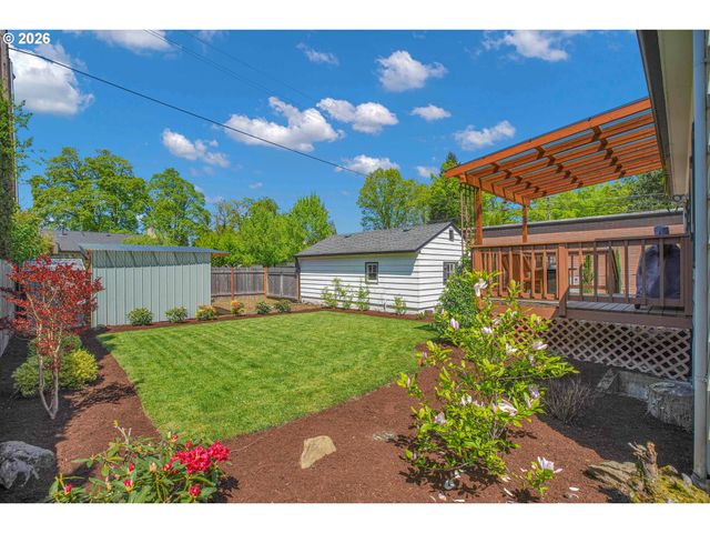 336 Nw 3RD Ave, Canby, OR 97013