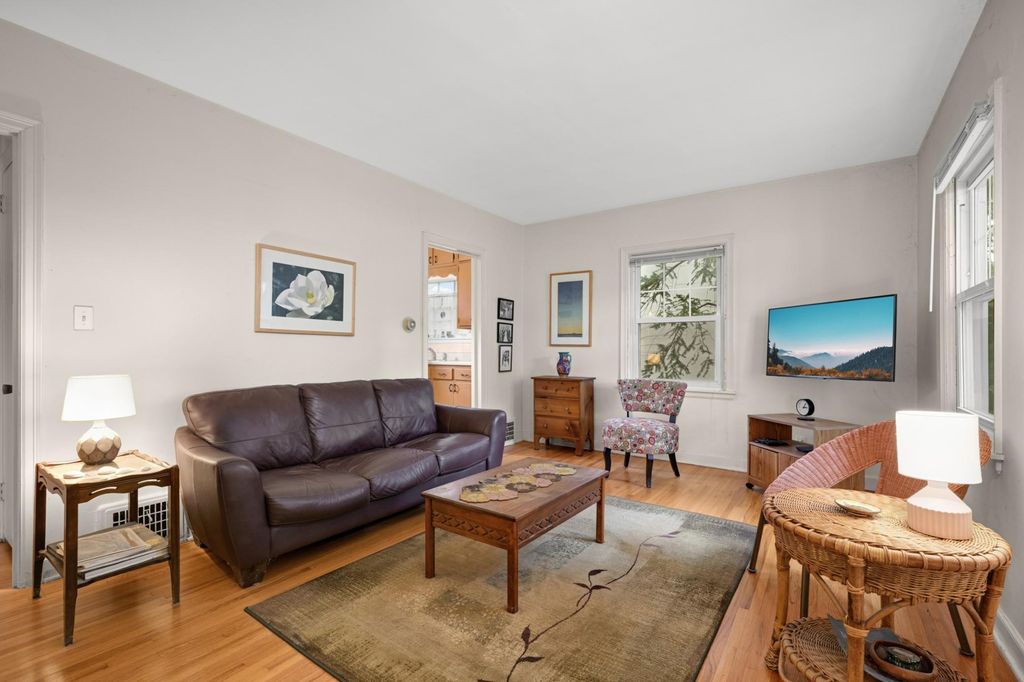 2189 Scheffer Avenue, Saint Paul, MN 55116 — photo 5