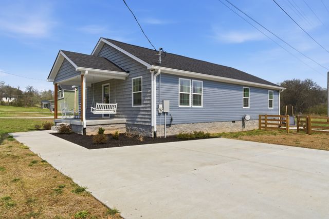 221 Western Ave, Hartsville, TN 37074