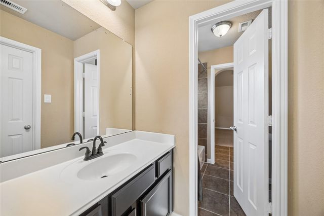 6130 Riverchase Glen Drive, Houston, TX 77345