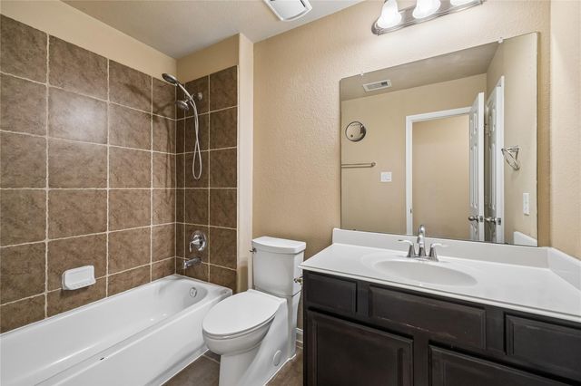 6130 Riverchase Glen Drive, Houston, TX 77345