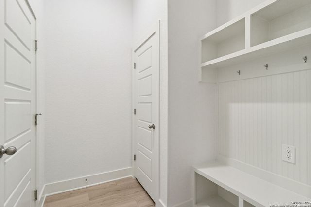 11439 Feather Vale, San Antonio, TX 78254