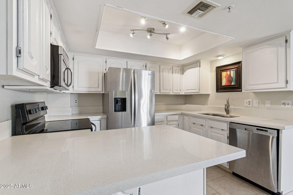 4200 N MILLER Road 220, Scottsdale, AZ 85251 — exterior