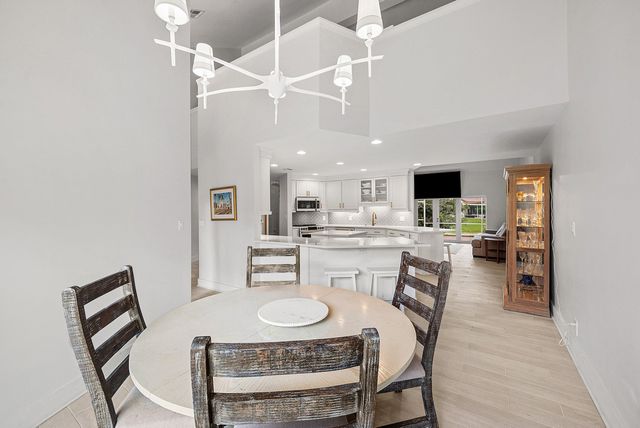 23373 Water Circle, Boca Raton, FL 33486