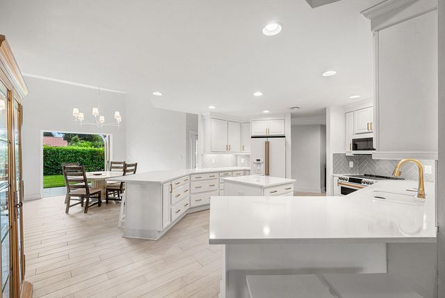 23373 Water Circle, Boca Raton, FL 33486