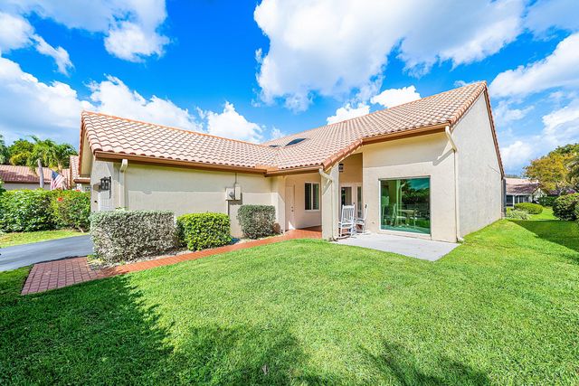 23373 Water Circle, Boca Raton, FL 33486