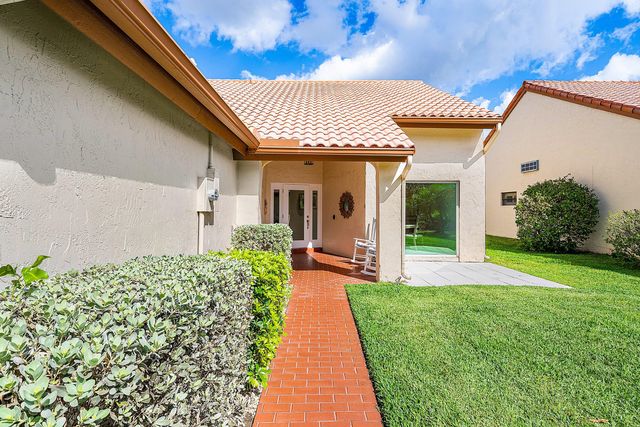 23373 Water Circle, Boca Raton, FL 33486