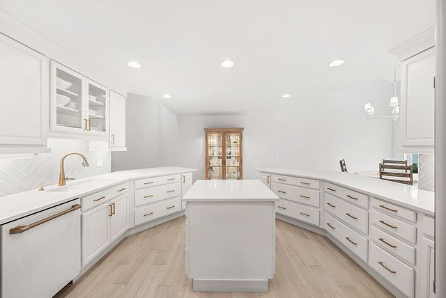 23373 Water Circle, Boca Raton, FL 33486