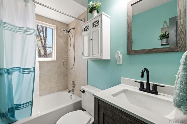 4773 Algonquin Boulevard, Independence Charter Township, MI 48348